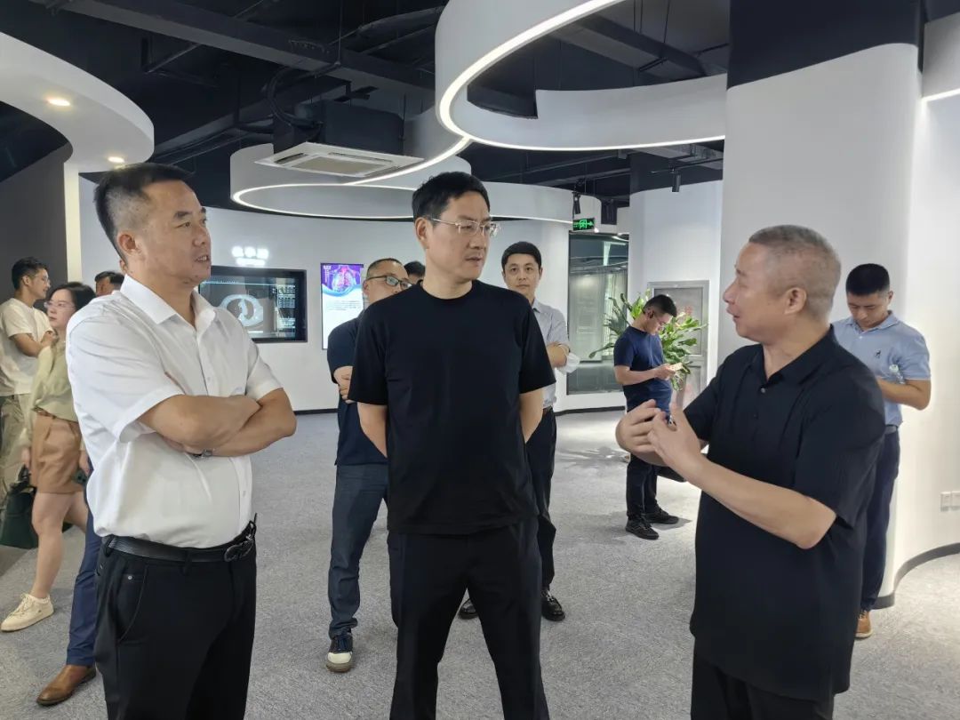 常熟市副市长杨晓峰一行莅临健培科技考察调研-新闻动态|健培科技