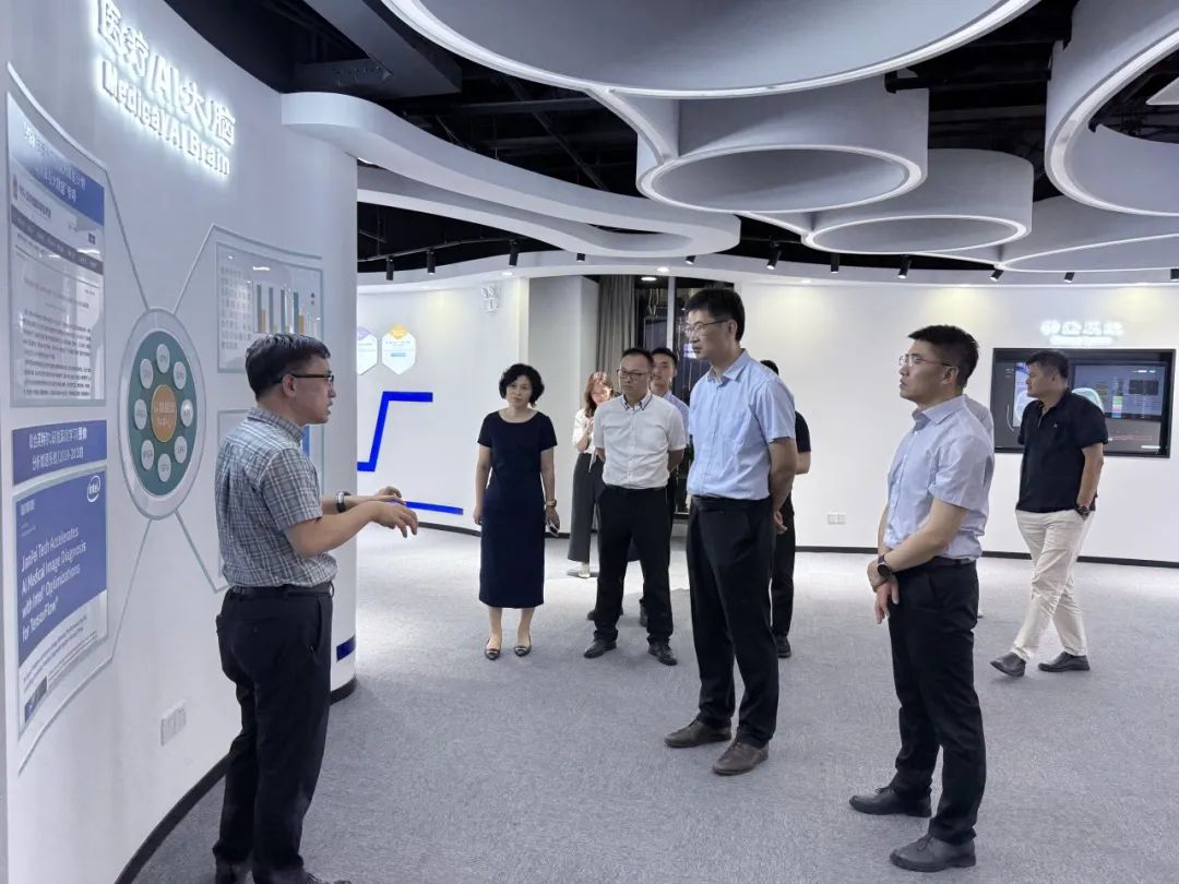 上海杨浦区人民政府副区长刘晋元一行莅临健培科技考察调研-新闻动态|健培科技